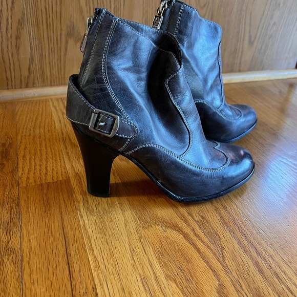 BED STU Womens Leather Ankle Boots Gray Size 36 Y2K Menswear Indie Buckle Heel